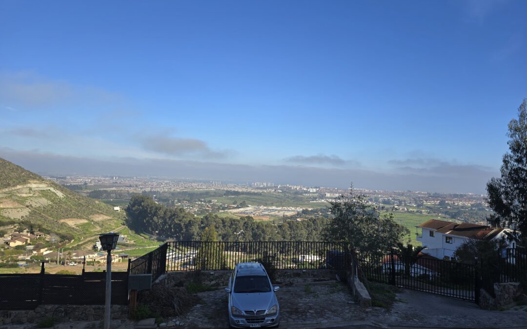 Terreno Con Luz Y Agua Condominio Encomenderos Cerro Grande